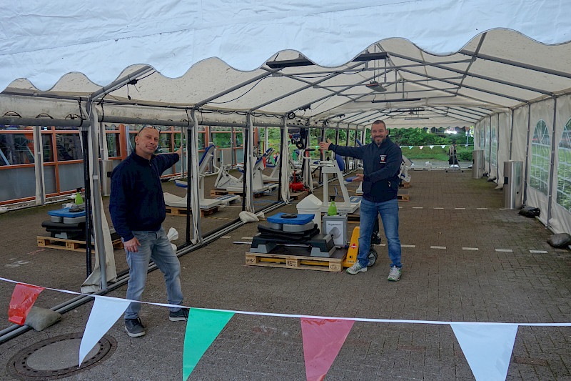 Gerätepark vor dem Walddörfer Sportforum