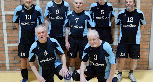 V.l.n.r stehend: Heinz, Dieter, Günter, Aggi, Eckard; knieend: Frieder, Hardi