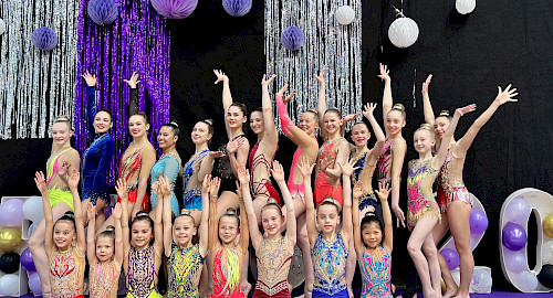 Rhythmische Sportgymnastinnen des Walddörfer SV beim Primavera Cup 2025