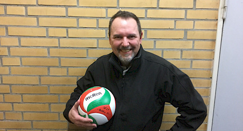 Neue U16-Gruppen Volleyball beim Walddörfer Sv - Trainer Peter Berger