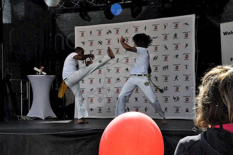 Capoeira-Auftritt auf dem Volksdorfer Stadtteilfest 2018